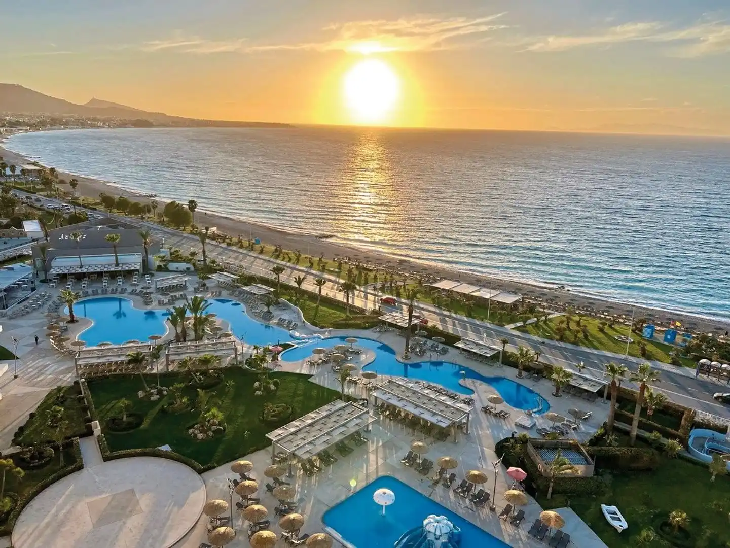 Akti Imperial Deluxe Resort & Spa Dolce by Wyndham Pool