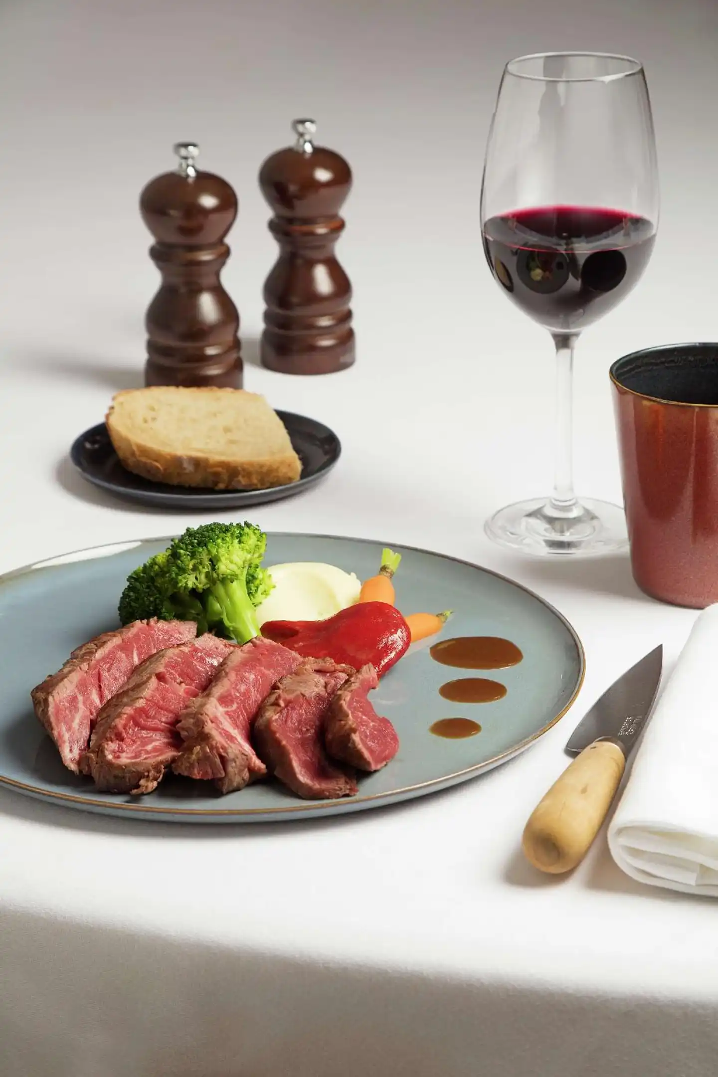 Alexandra Barcelona, Curio Collection by Hilton Restaurant