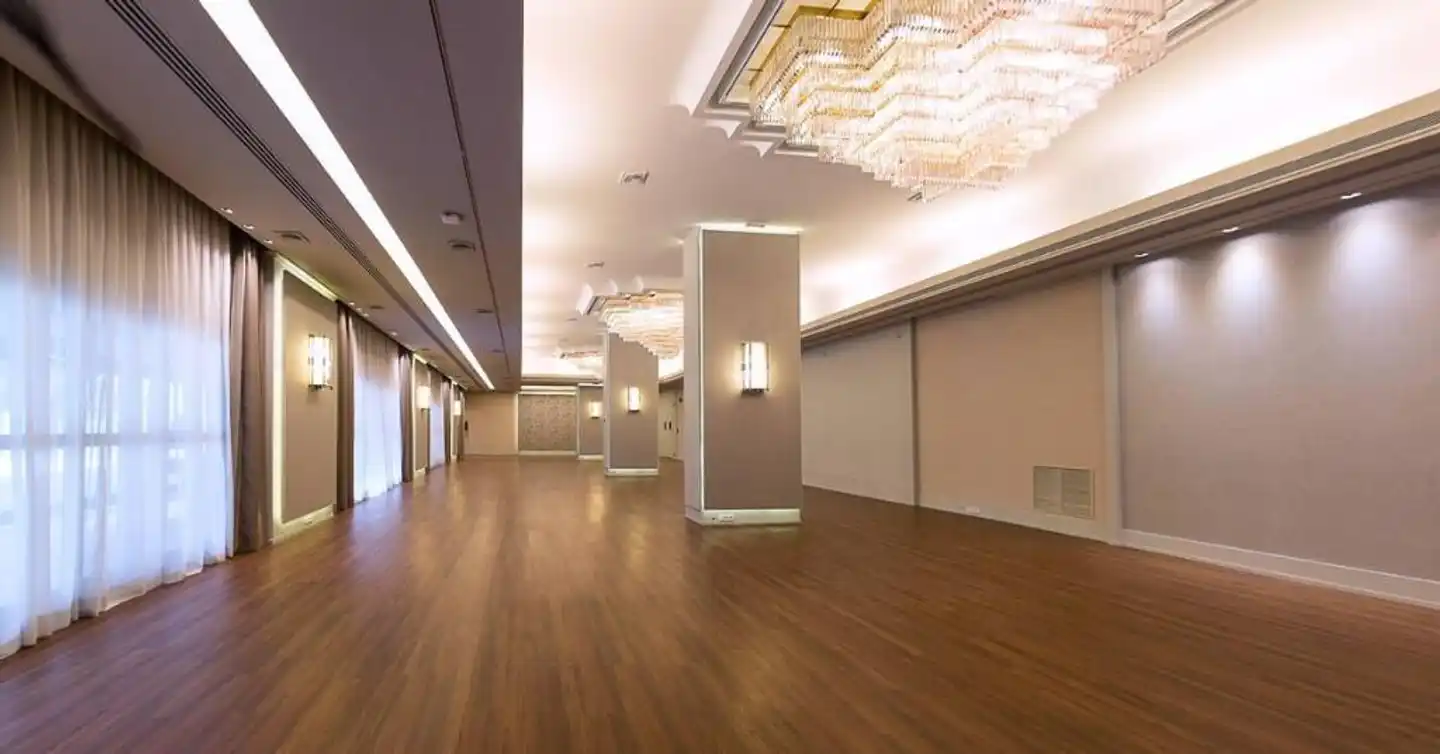 Meliá Castilla Lobby