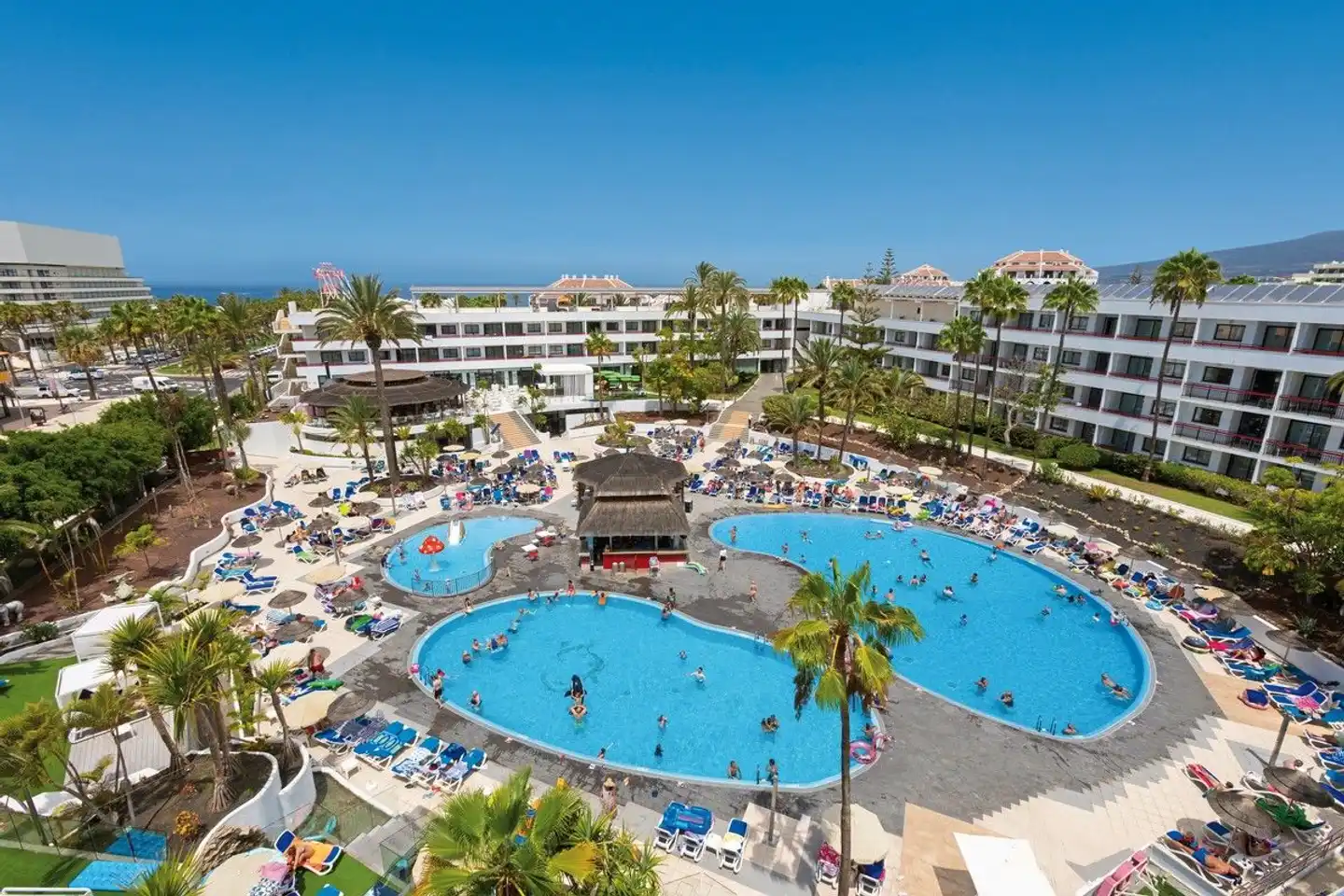 Alexandre Hotel La Siesta Pool