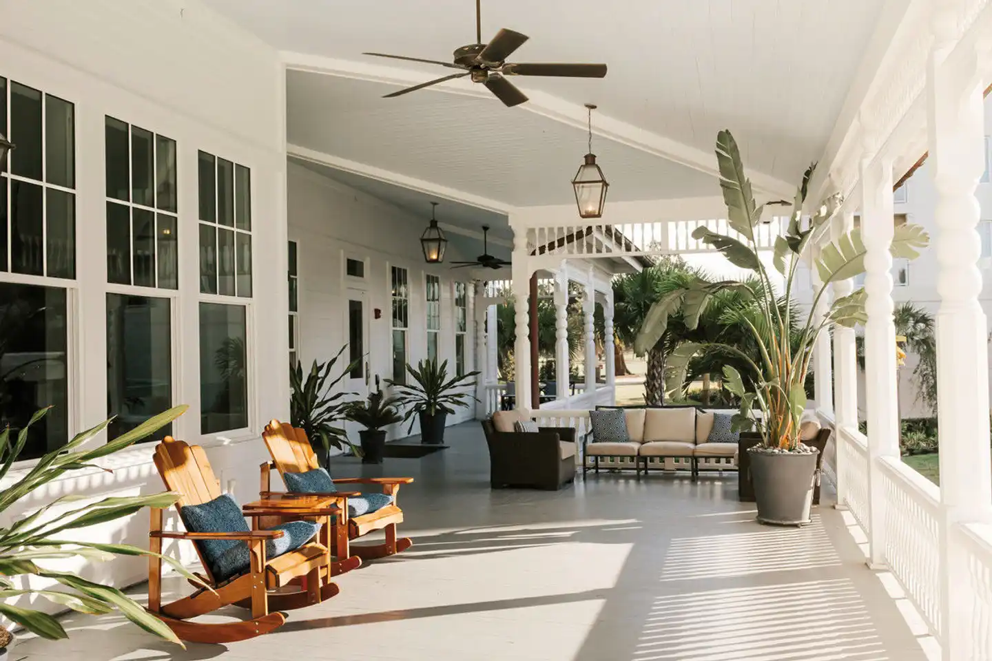 Belleview Inn Lobby