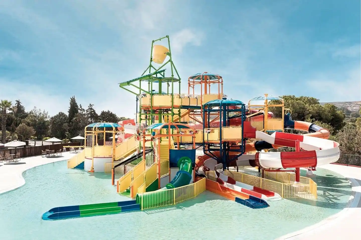 Helea Lifestyle Beach Resort Pool