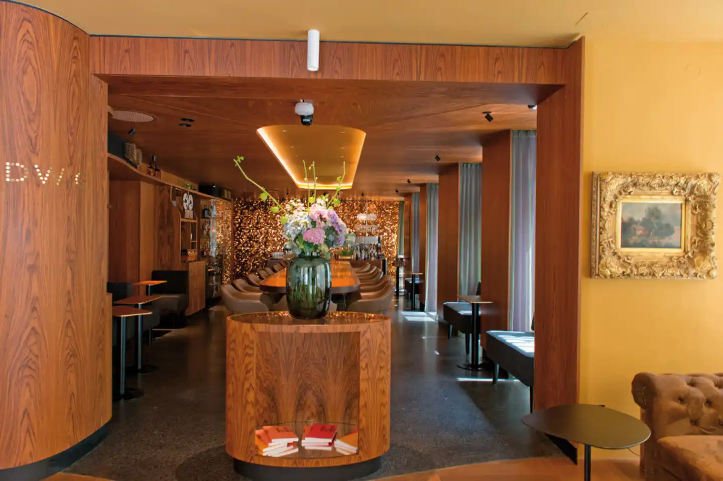 Hotel Beethoven Lobby