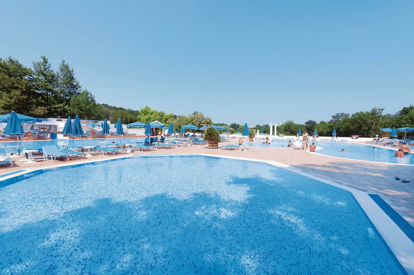 Duni Royal Resort Holiday Village Pool