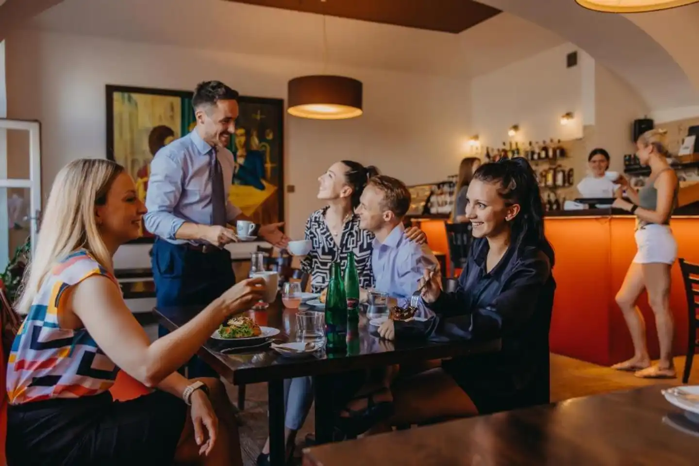 Hotel Merkur Personen