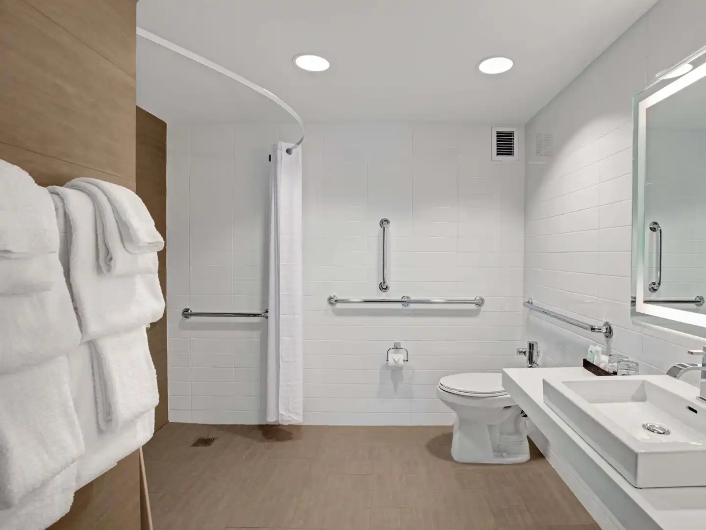 The New Yorker Hotel by Lotte Hotels Badezimmer