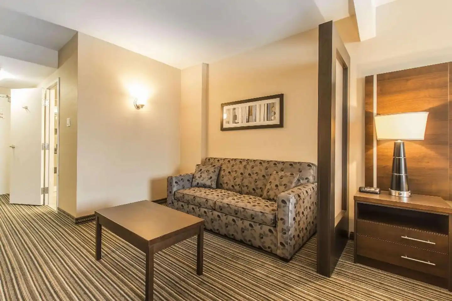 Comfort Suites Downtown Wohnbeispiel
