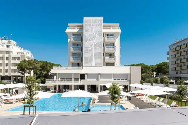 Life Hotel Aussenansicht