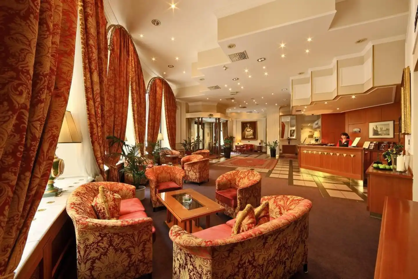 Grand Hotel Bohemia Lobby