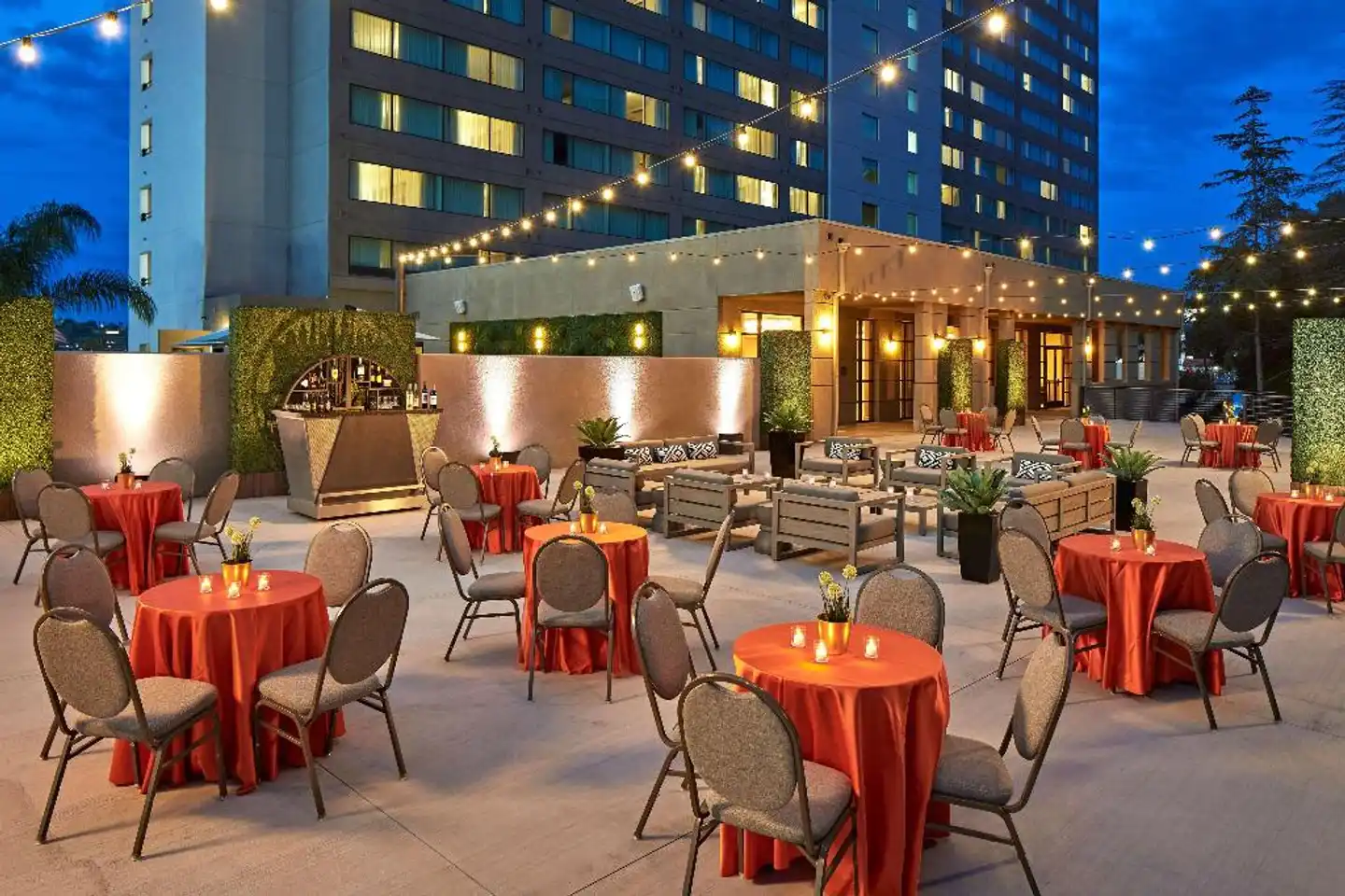 Hilton San Diego Mission Valley Restaurant
