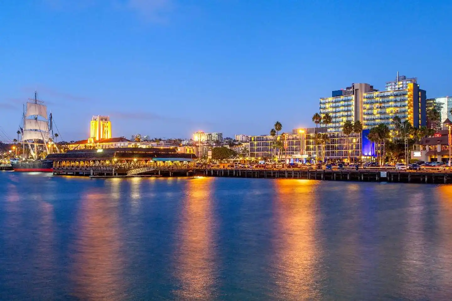 Wyndham San Diego Bayside Aussenansicht