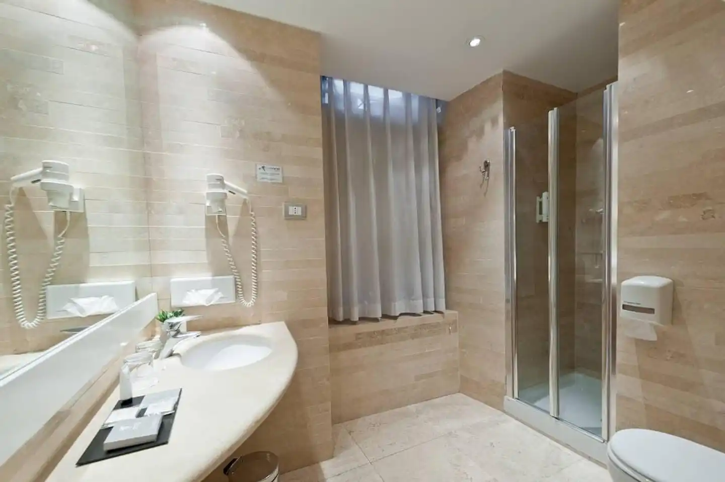 White Badezimmer