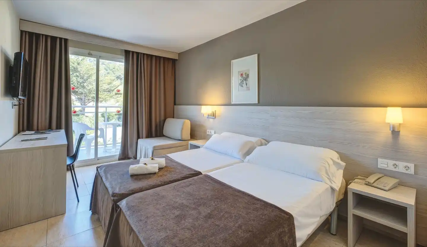 Hotel Rosamar Garden Resort Wohnbeispiel