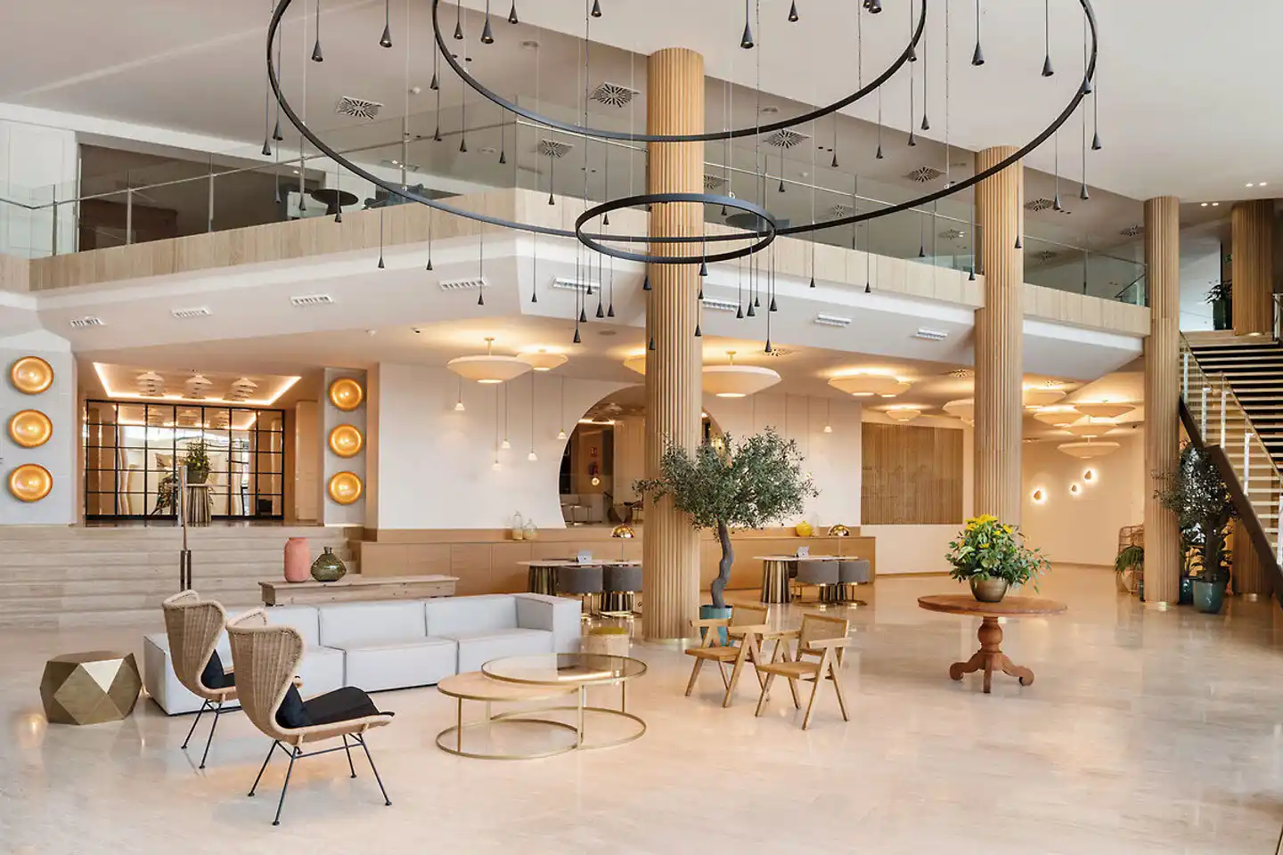 Arrecife Gran Hotel & Spa Lobby