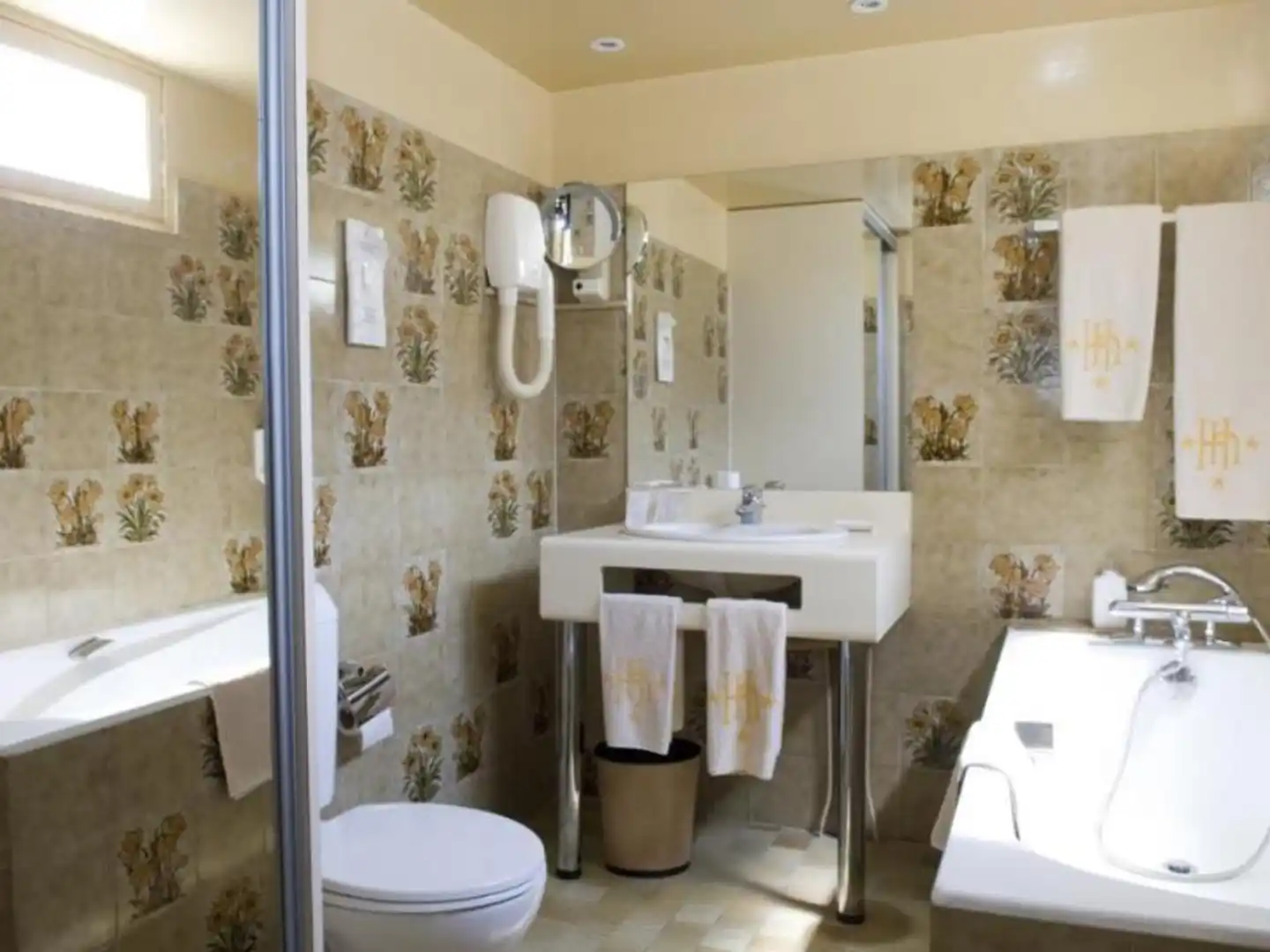 Grand Hôtel du Havre Badezimmer