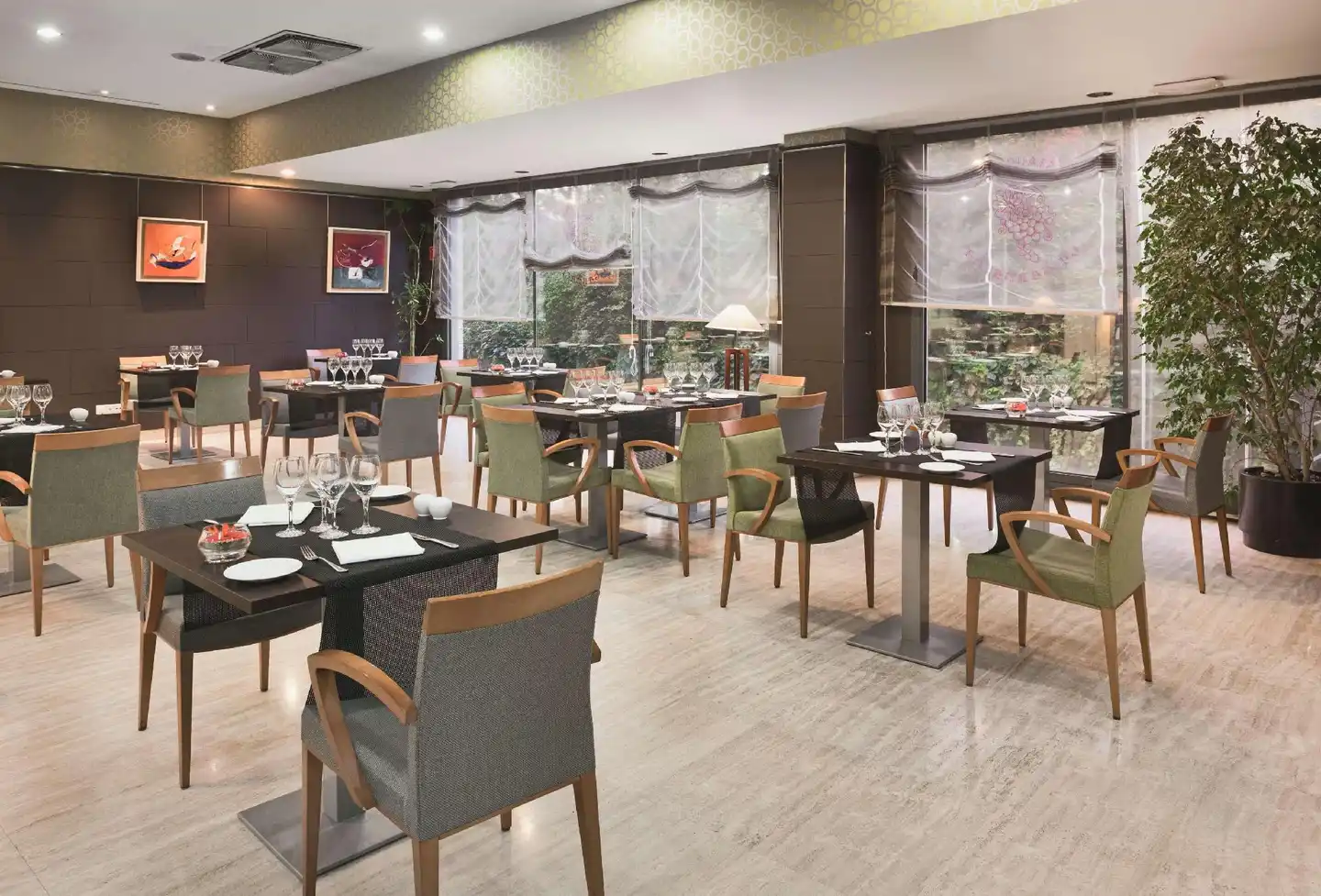 NH Ciudad de Valladolid Restaurant