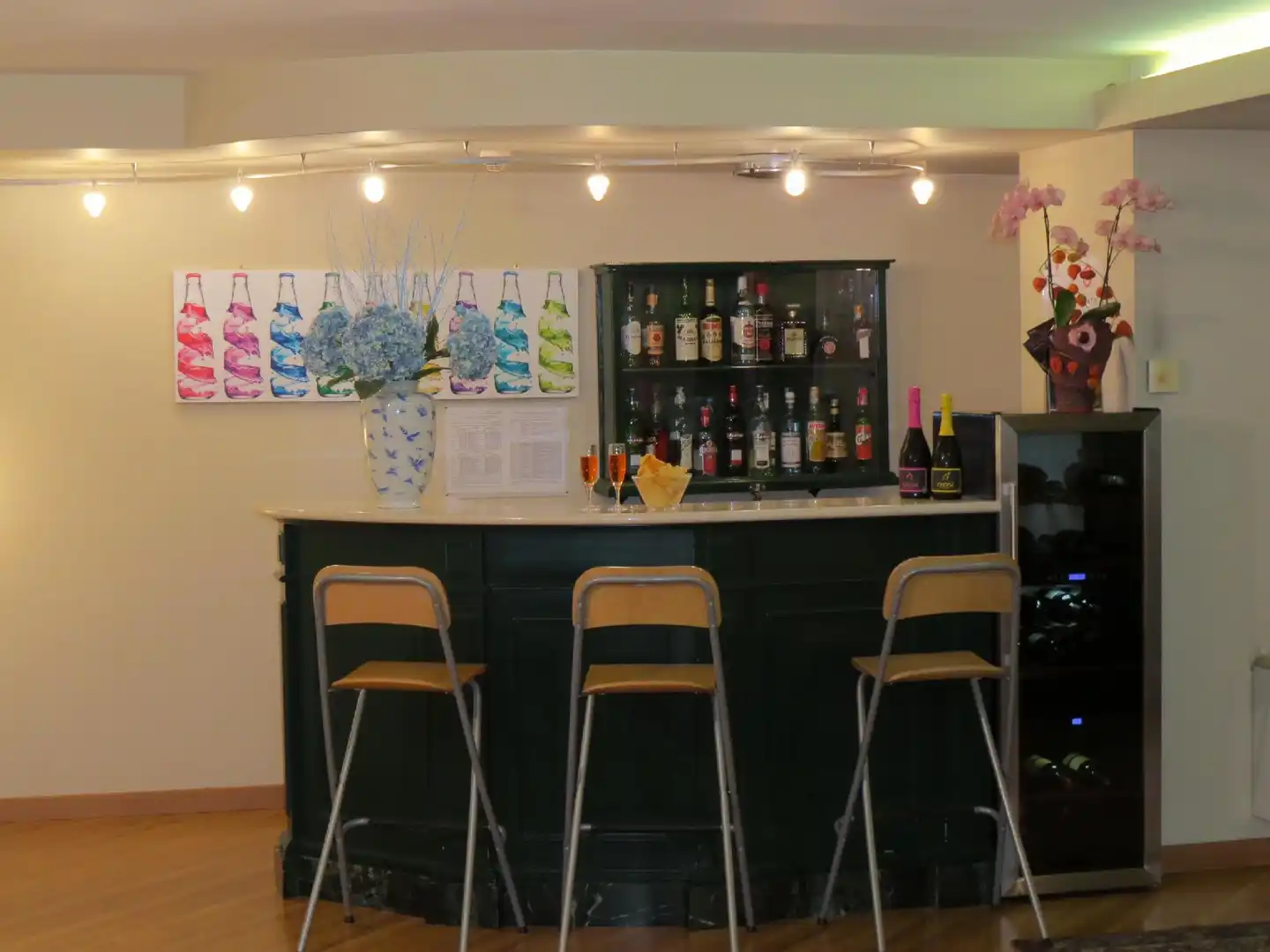 Ambra Bar