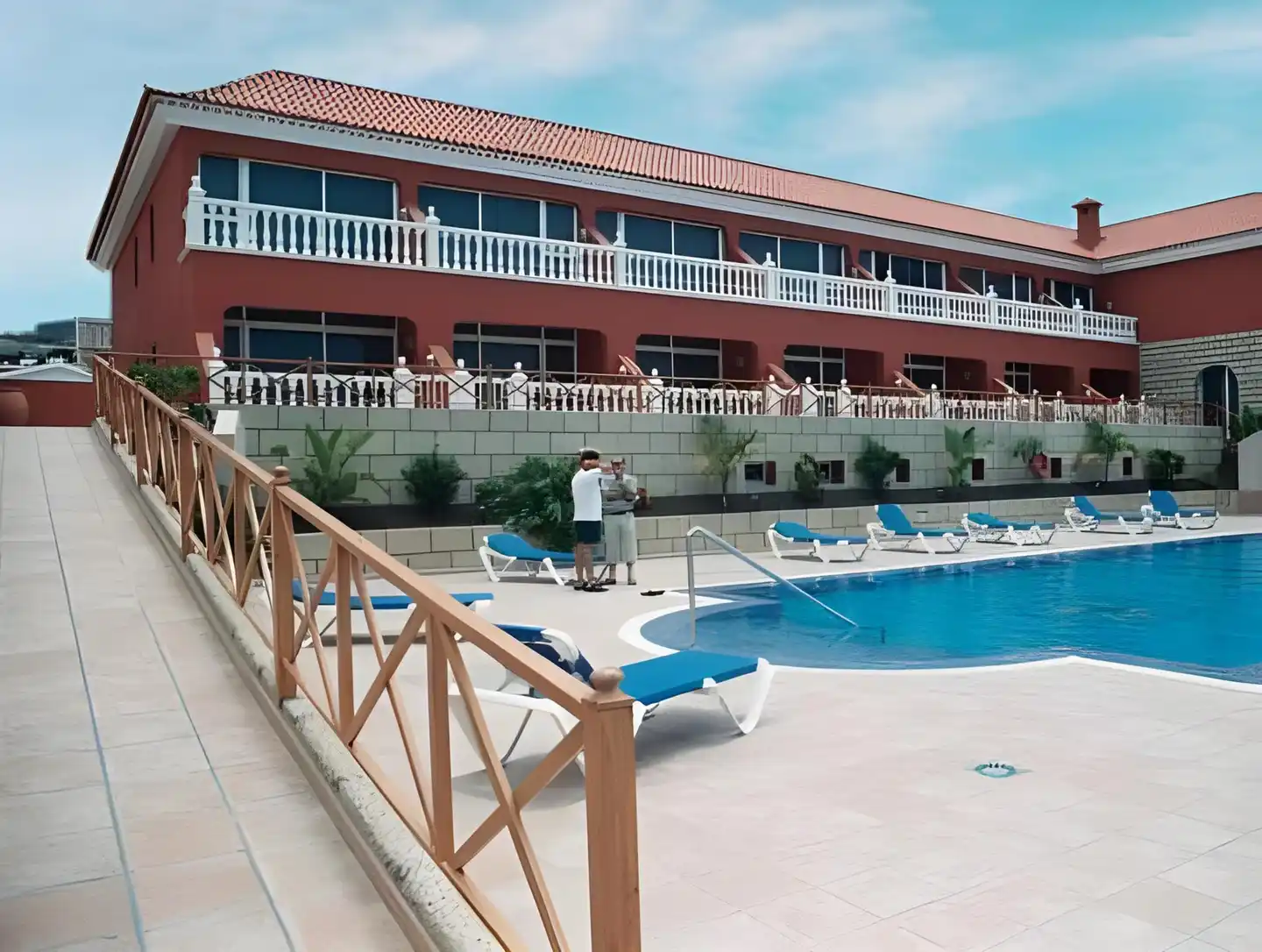 Apartamentos Callaomar Pool