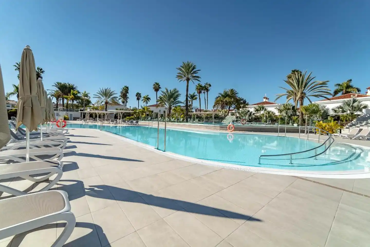 Hotel DunaGolf Suites Pool