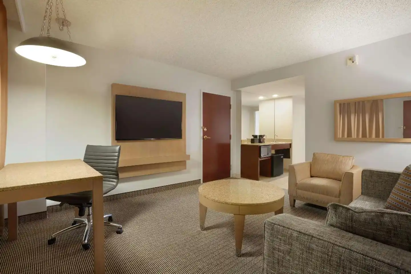 Embassy Suites by Hilton Denver International Airport Wohnbeispiel