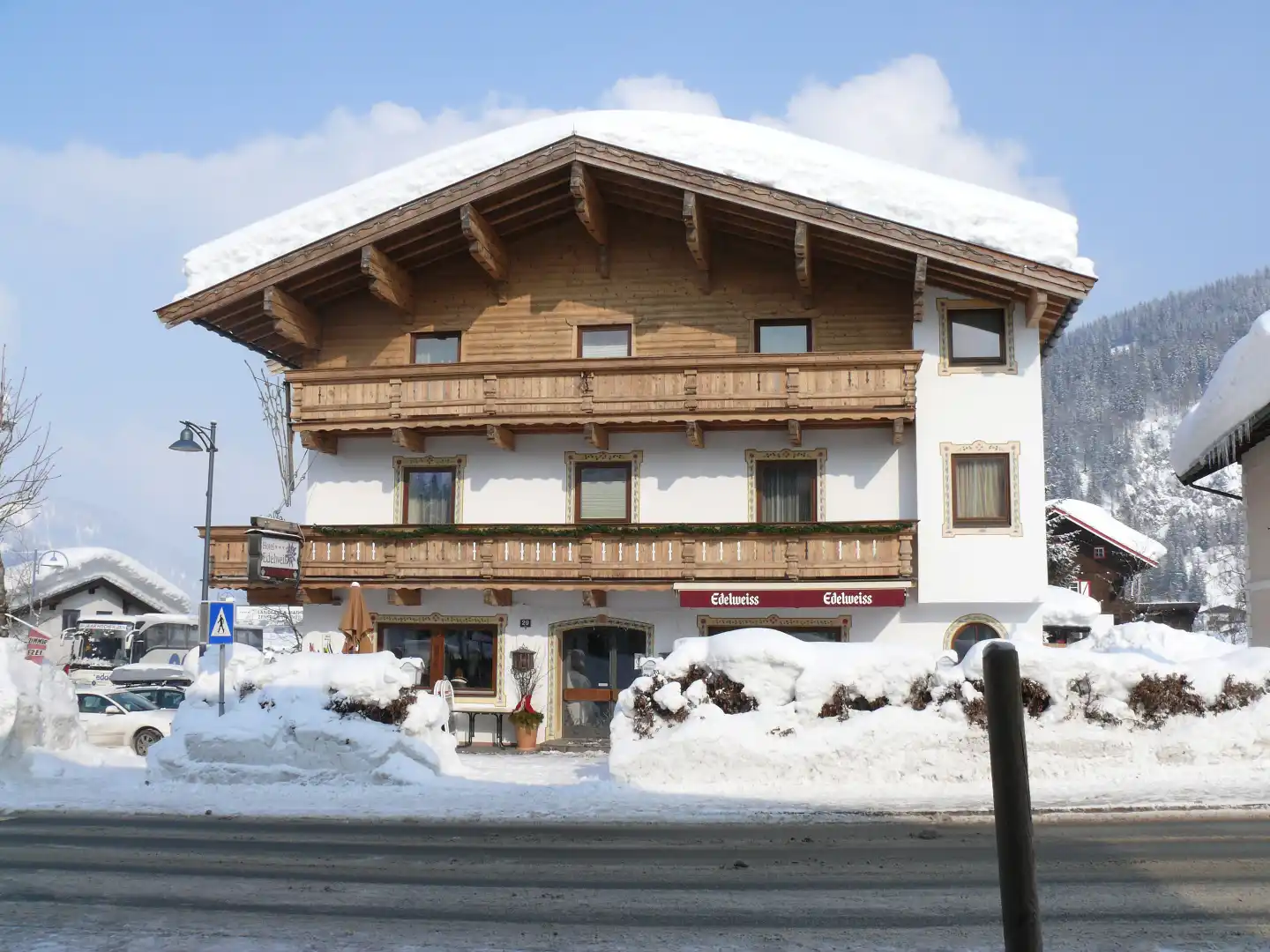 Edelweiß Aussenansicht