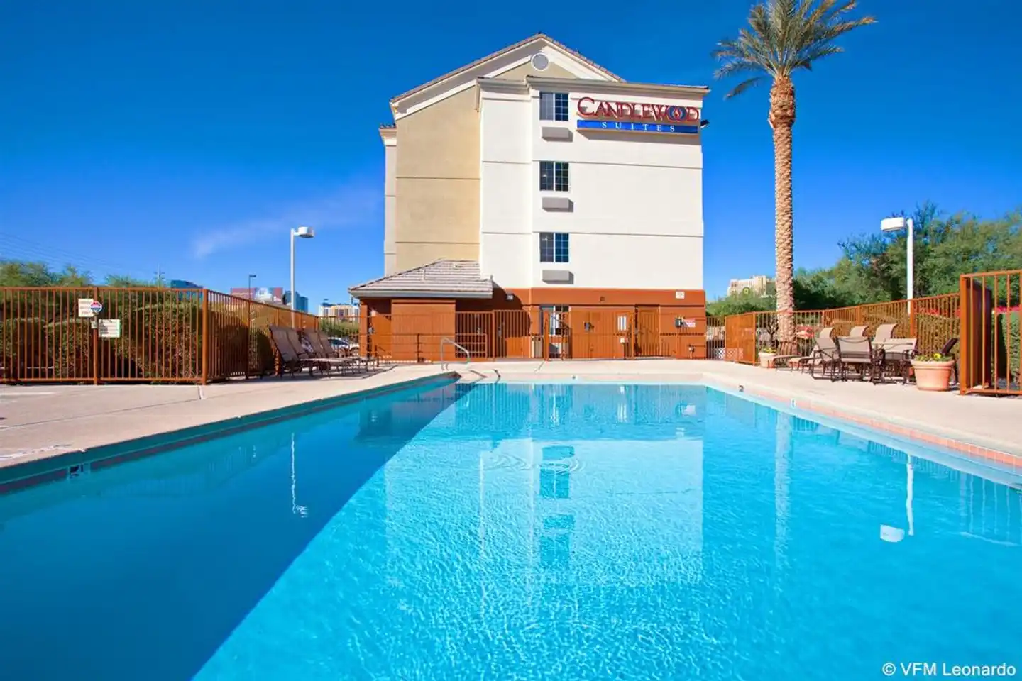 Sonesta Simply Suites Las Vegas Convention Center Pool