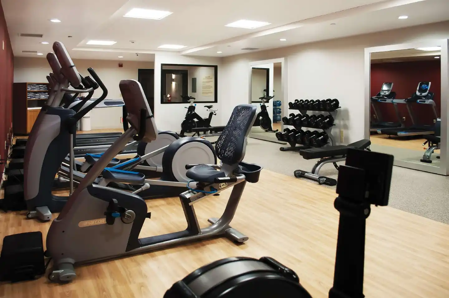 DoubleTree by Hilton Helena Downtown Sport und Entertainment