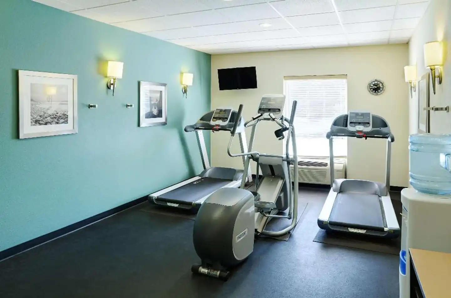 Hampton Inn & Suites by Hilton Saint John Sport und Entertainment