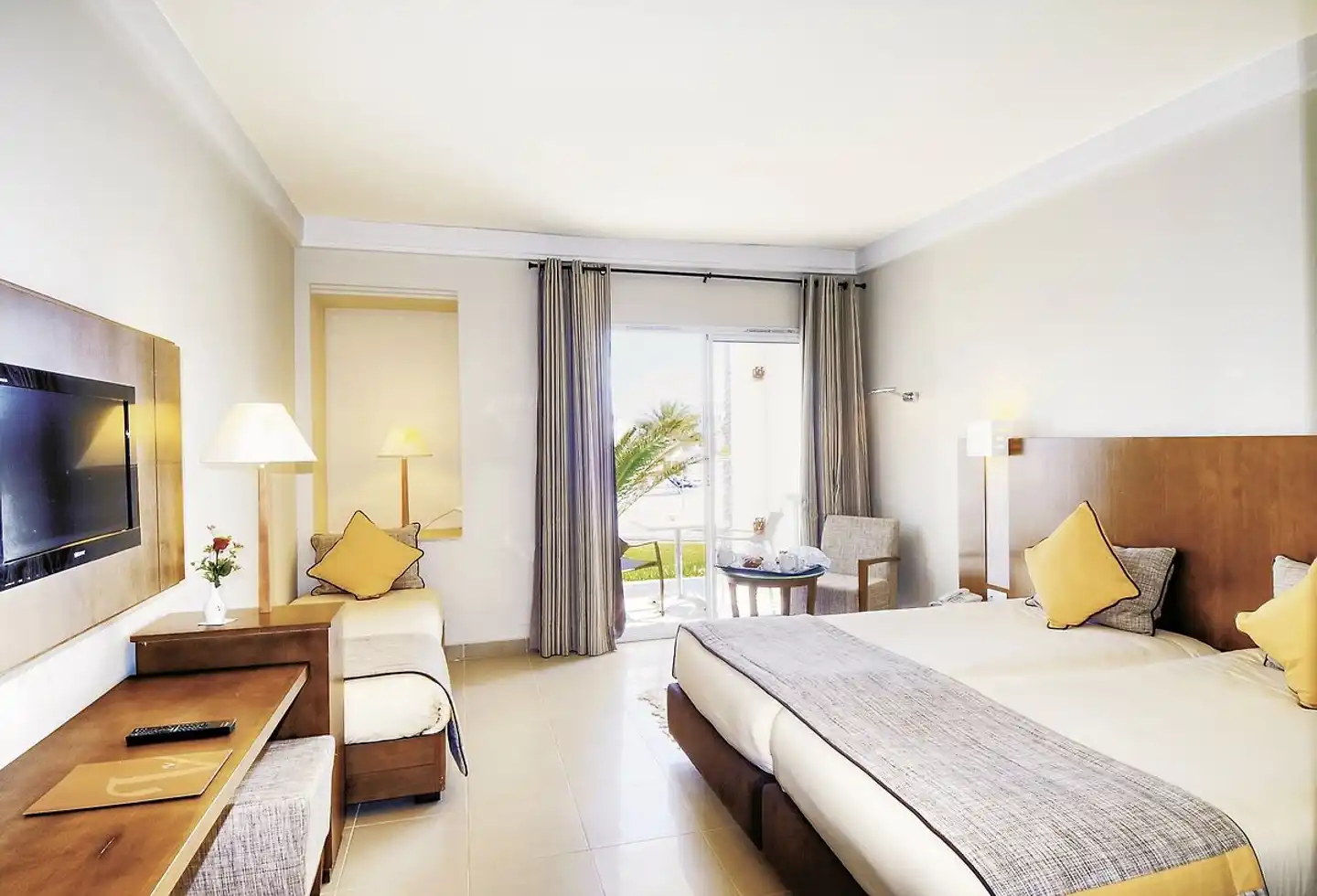 Vincci Helios Beach & Spa Wohnbeispiel