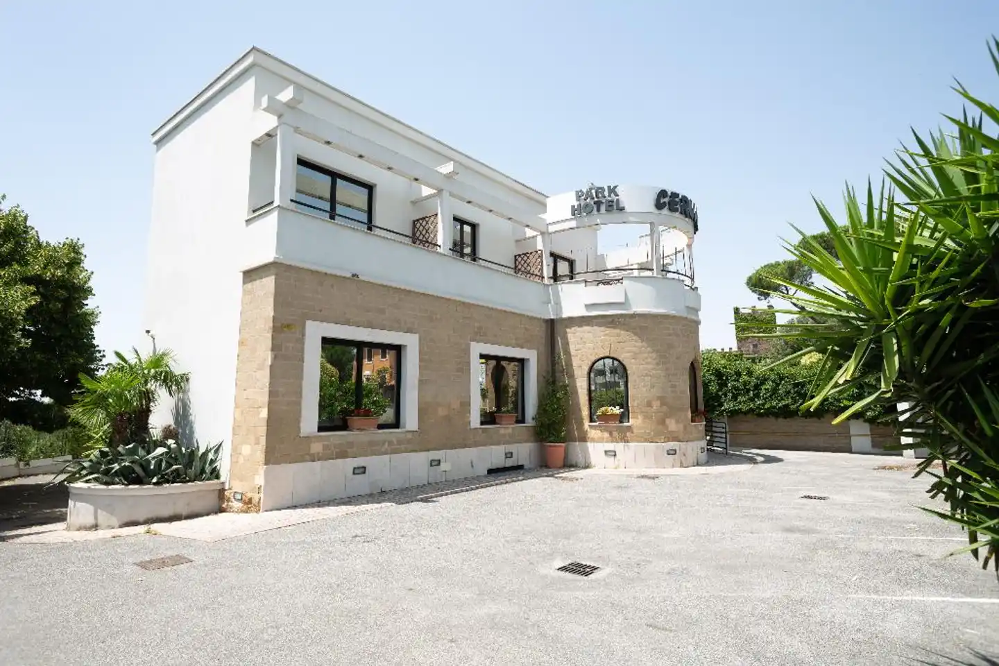 Cervara Park Hotel Aussenansicht