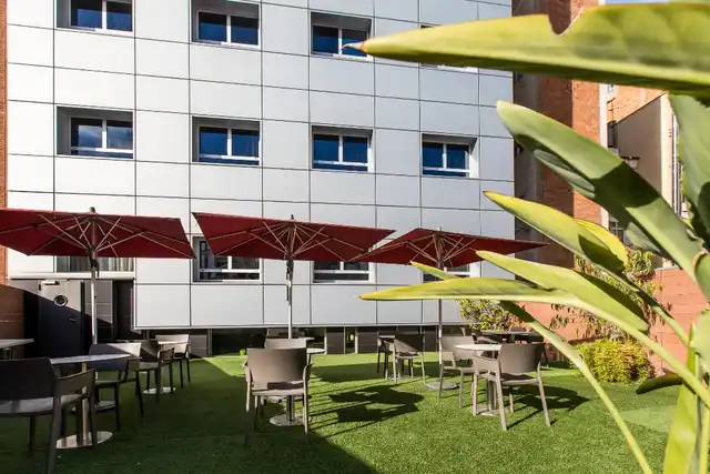 Leonardo Boutique Hotel Barcelona Sagrada Familia Modellaufnahme