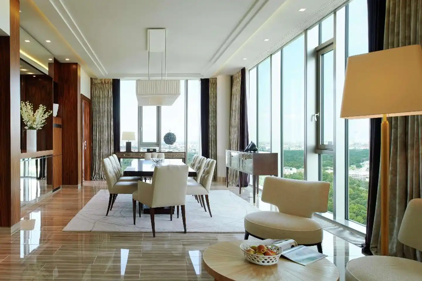 Waldorf Astoria Berlin Lobby