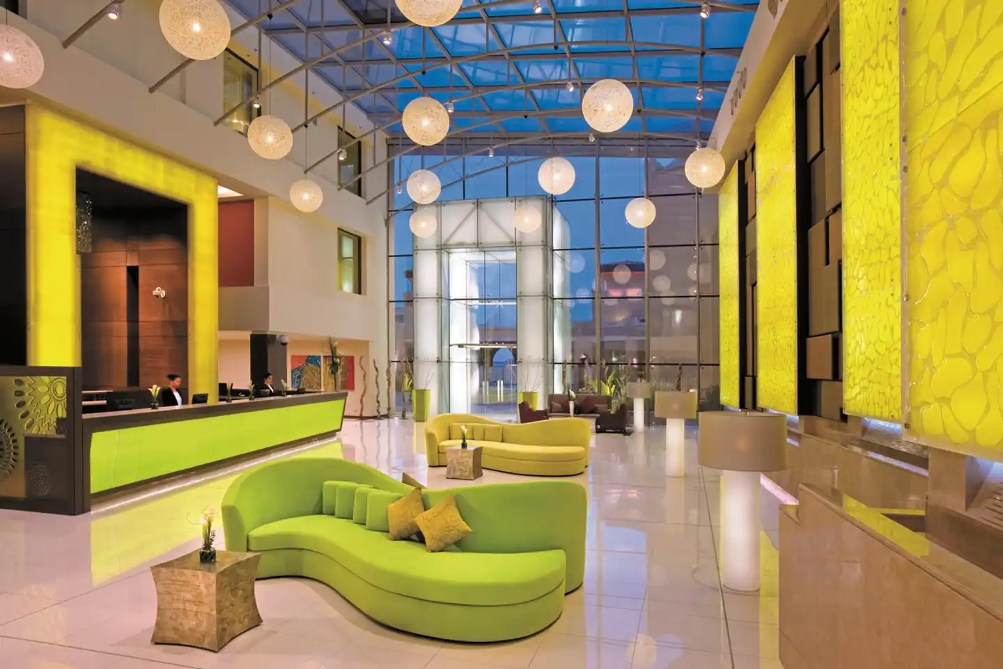 Traders Hotel, Qaryat Al Beri, Abu Dhabi Lobby