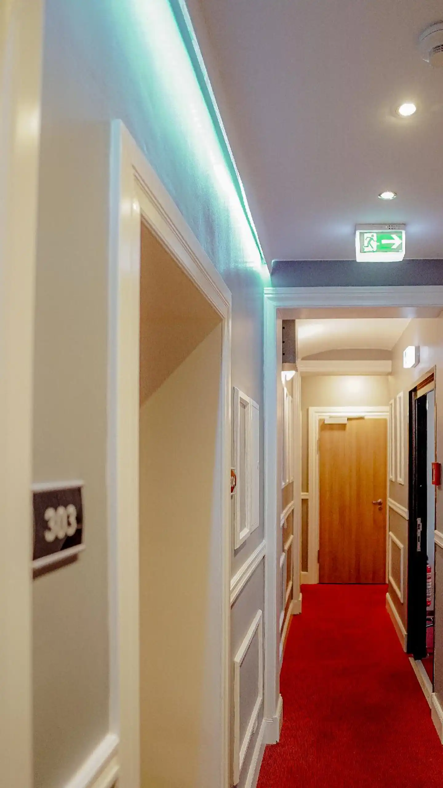 Prens Lobby