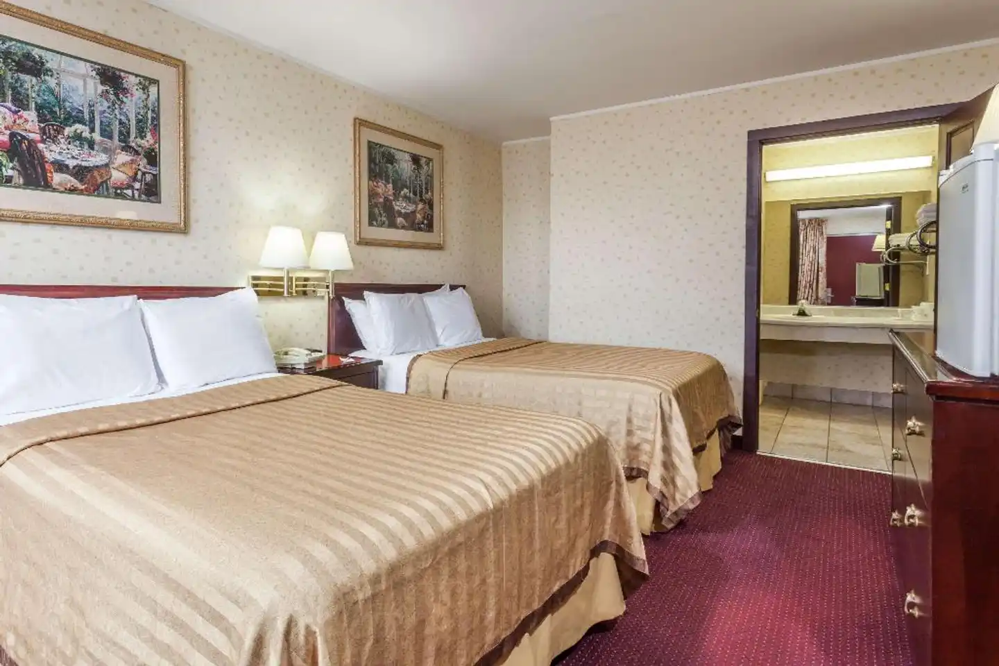 Travelodge by Wyndham Seymour Wohnbeispiel
