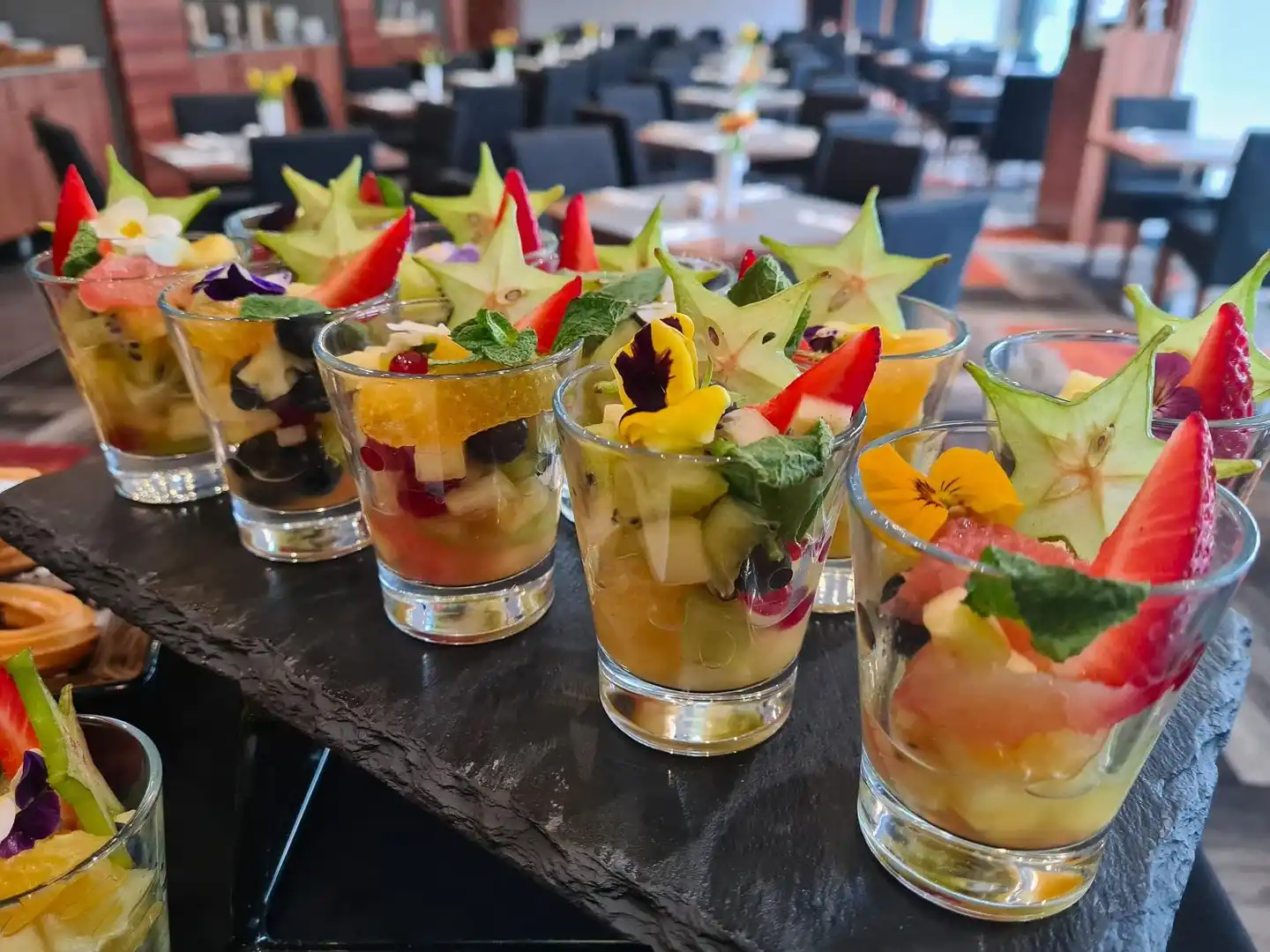 Warsaw Plaza Hotel Restaurant