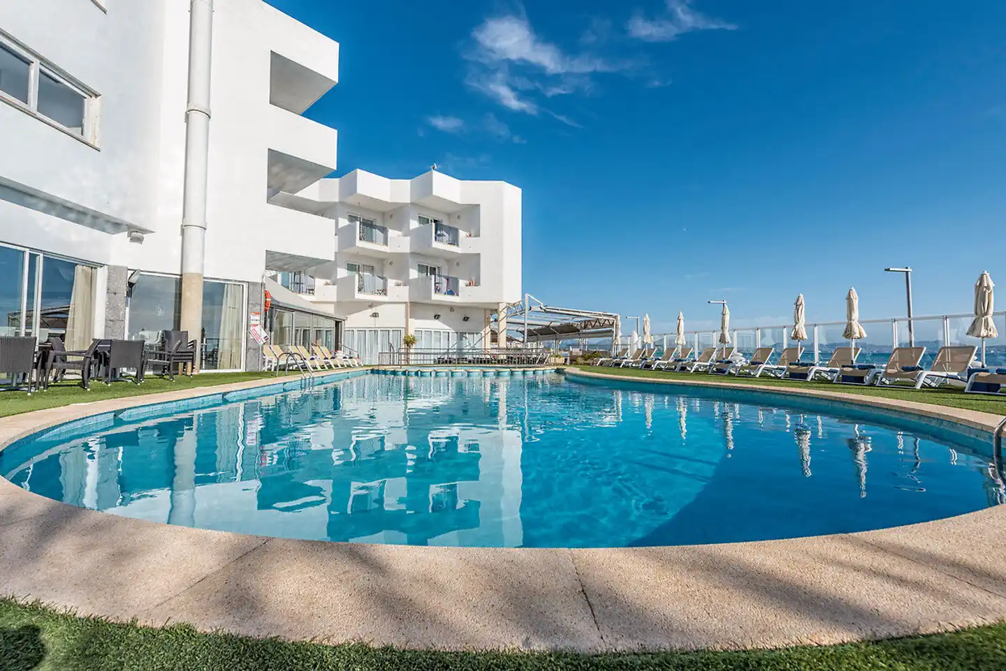 THB Gran Bahia Pool