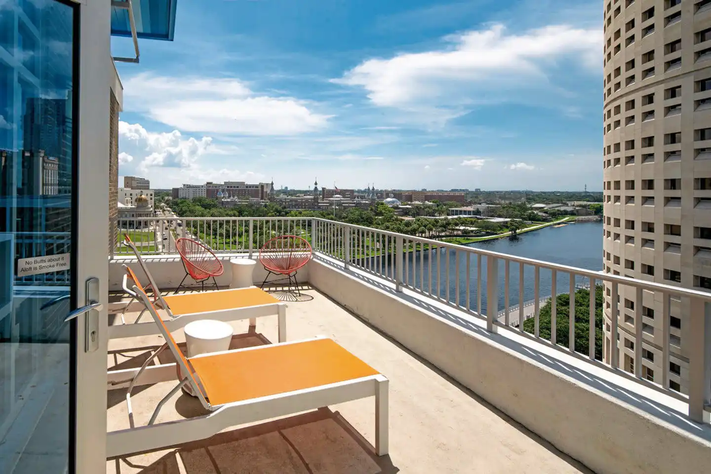 Aloft Tampa Downtown Terrasse