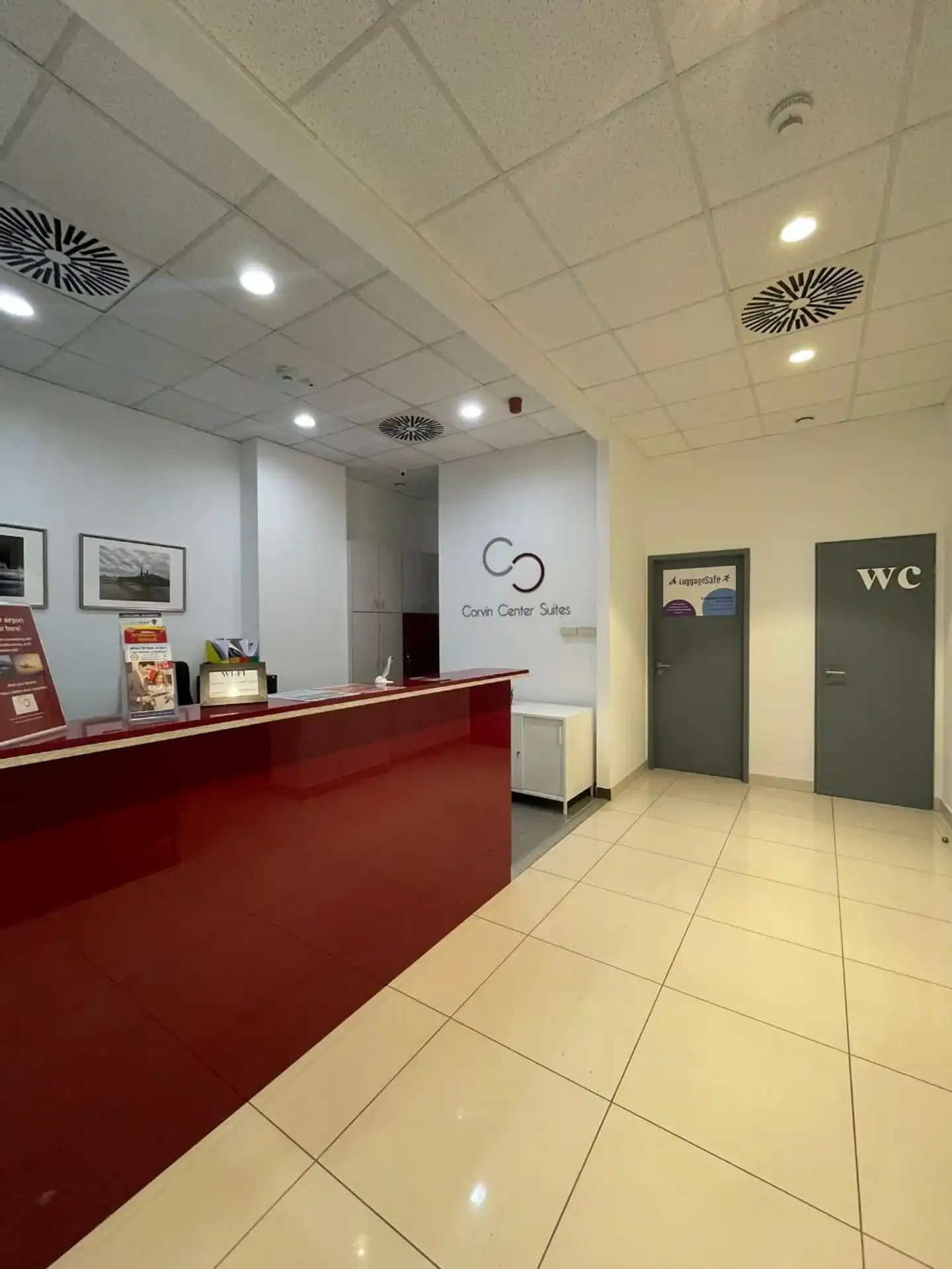 Corvin Center Suites Lobby