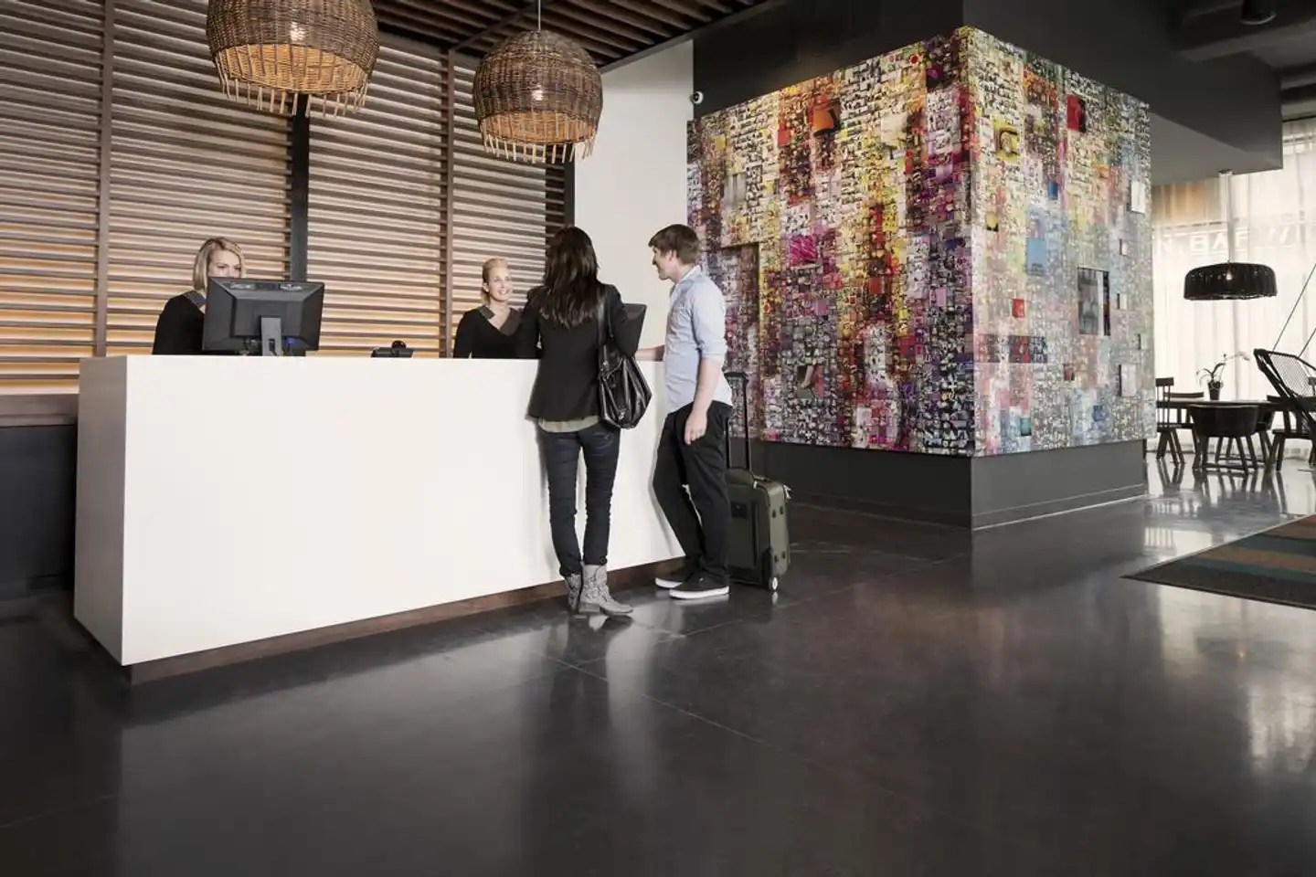 Hôtel Alt Montréal Lobby