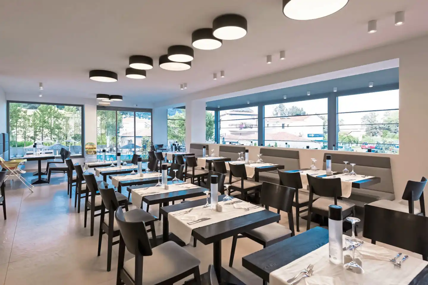 Princess Golden Beach Restaurant