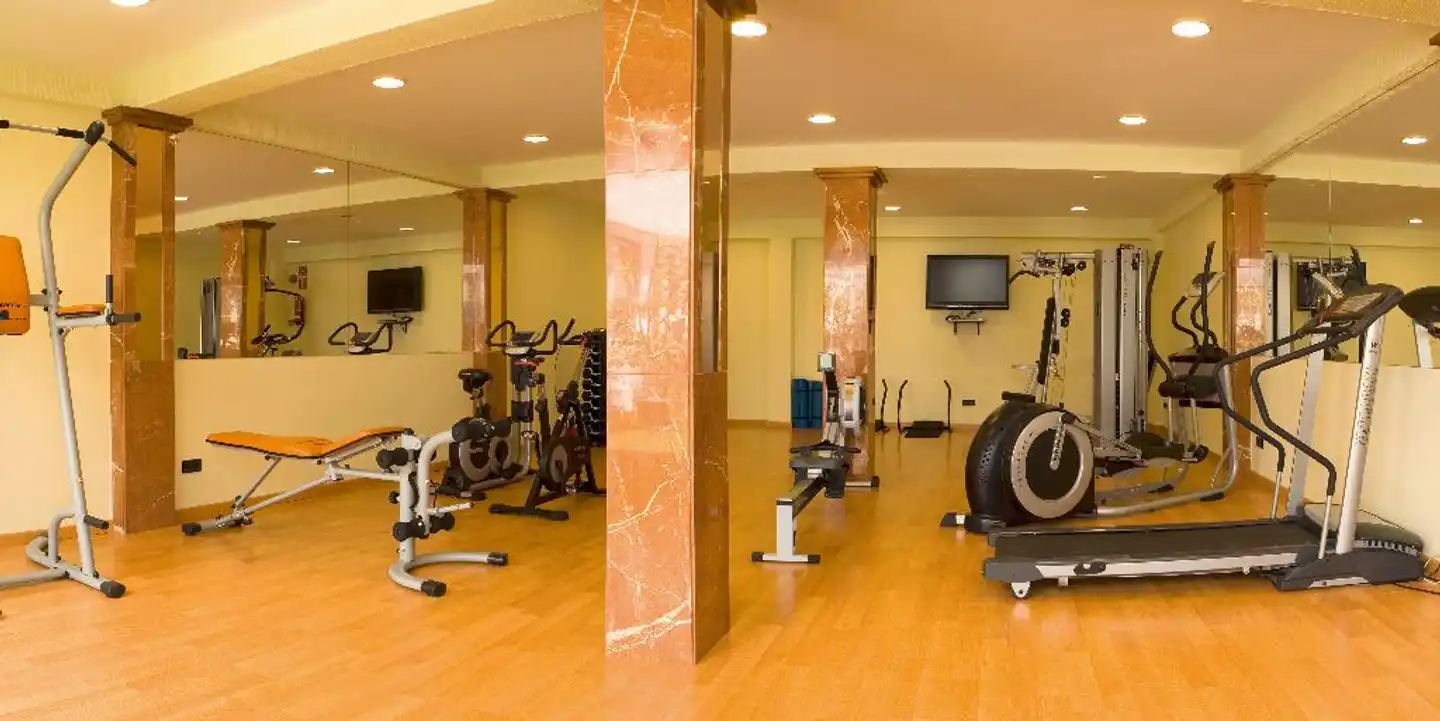 Universal Casa Marquesa Sport und Entertainment
