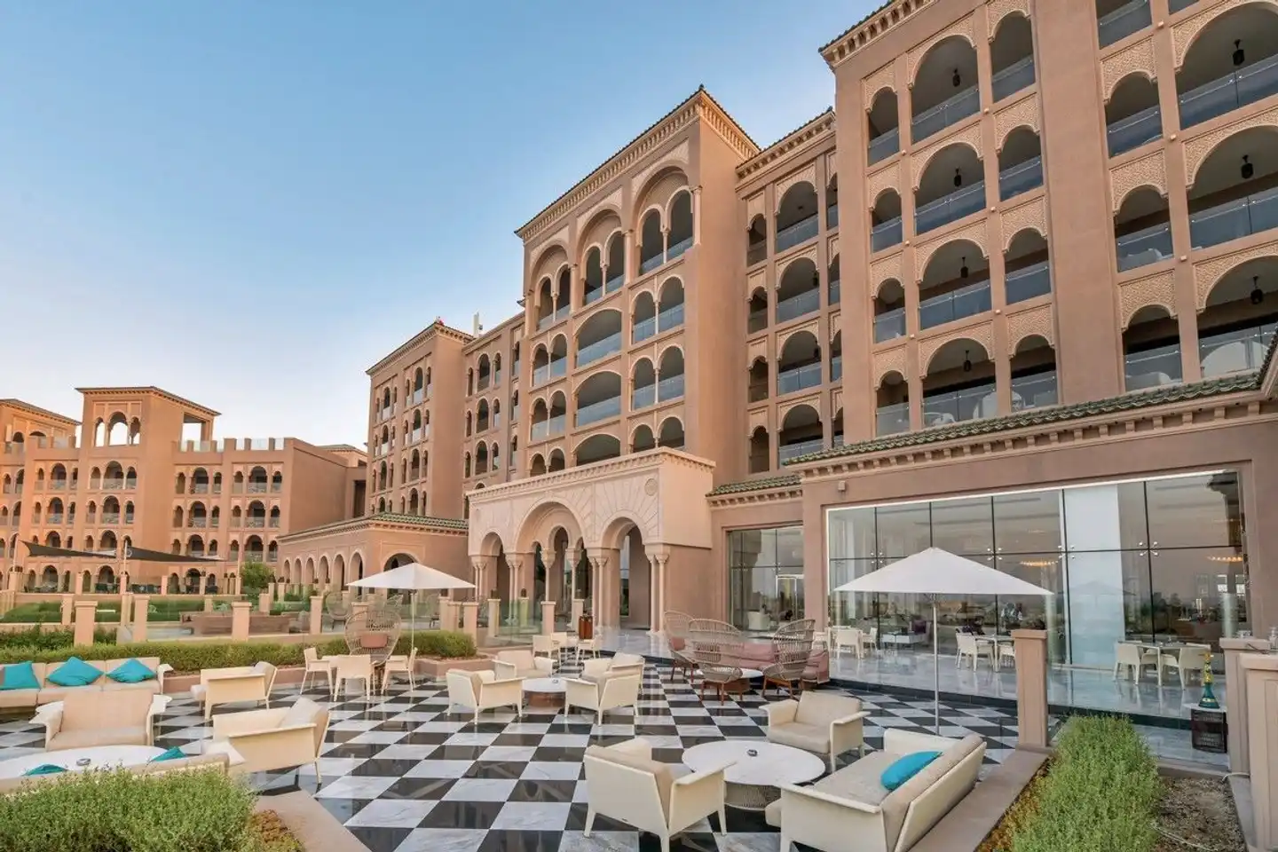 Royal Saray Resort Aussenansicht