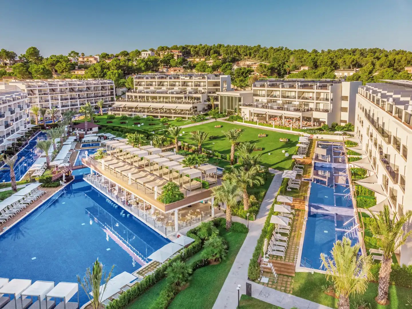Zafiro Palace Palmanova Aussenansicht