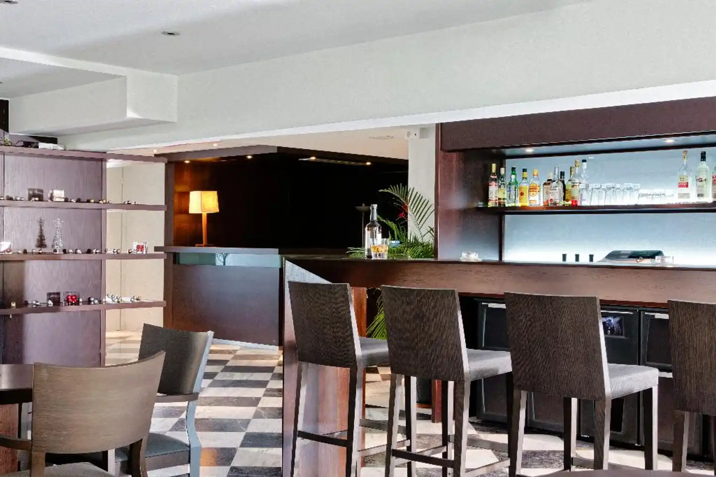 Acropolis Hill Bar