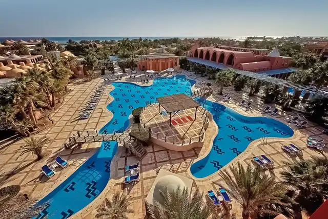 Sheraton Miramar Resort Pool