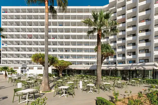 Vibra Beverly Playa Aussenansicht
