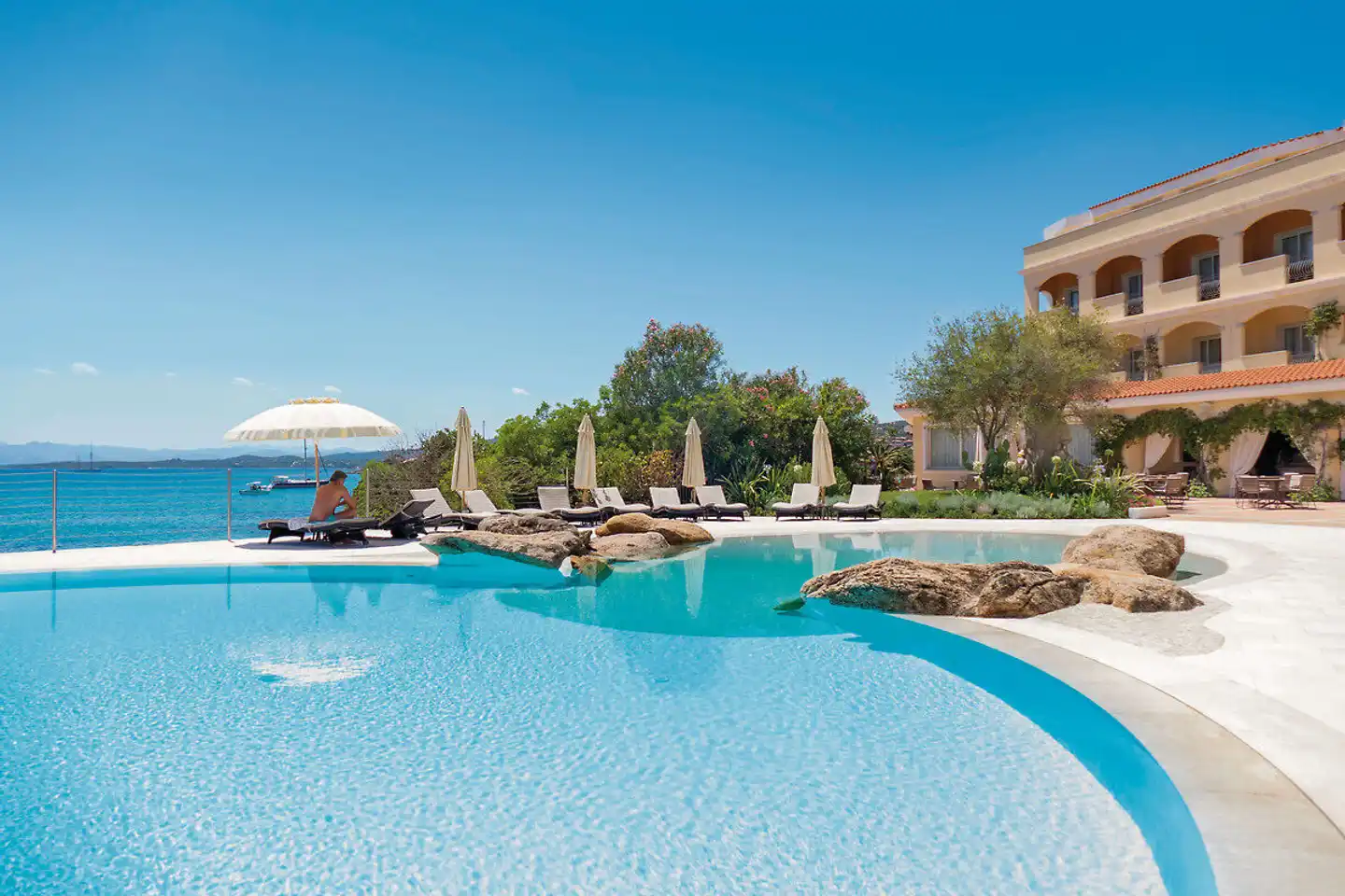 Gabbiano Azzurro Hotel & Suites Pool