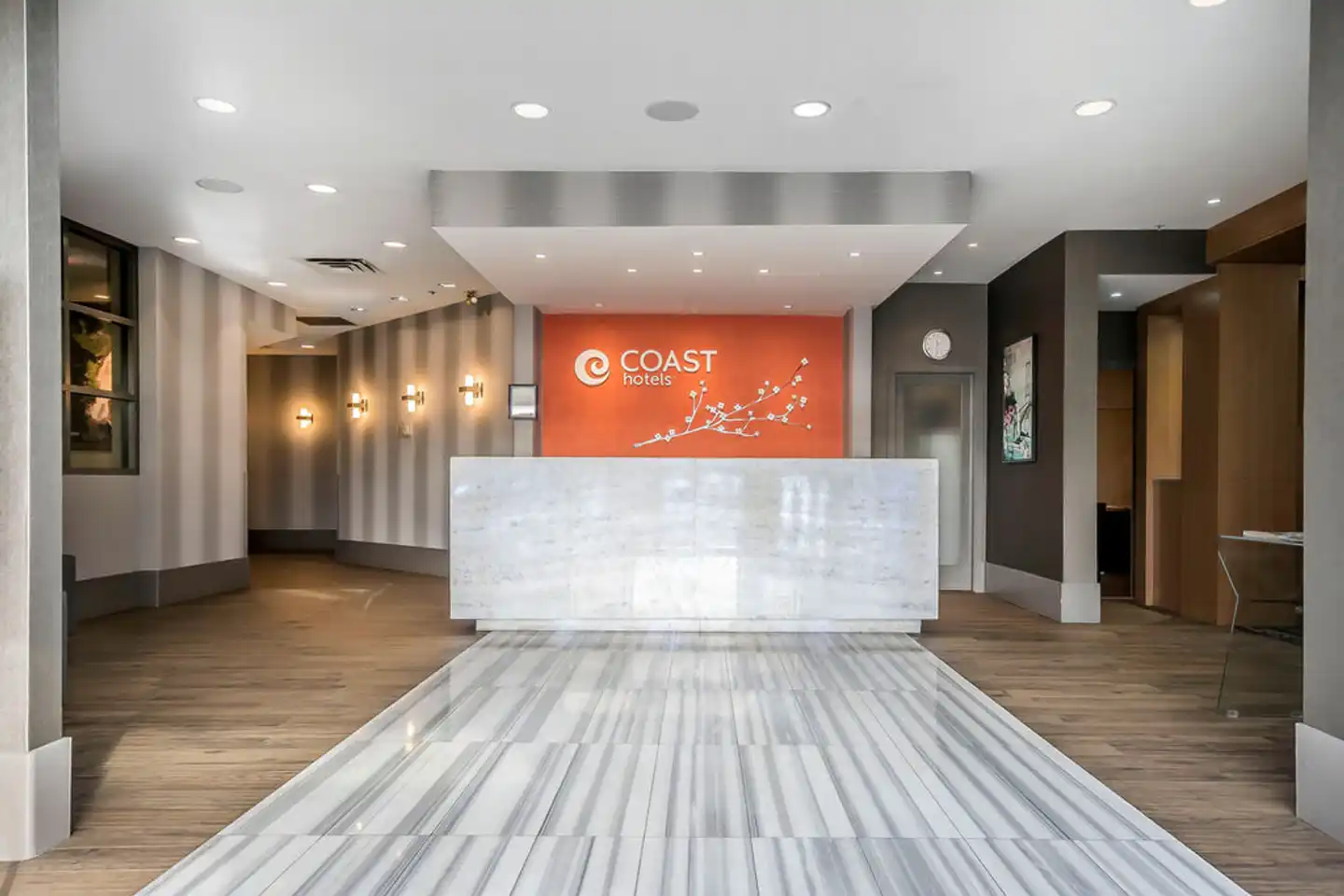 Best Western Plus Vancouver Airport Hotel Lobby