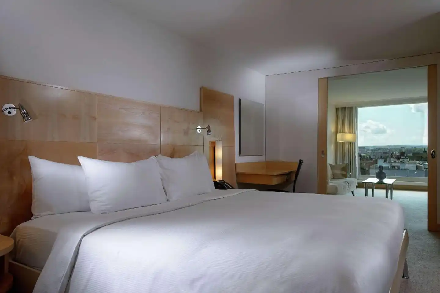 Hilton Zurich Airport Wohnbeispiel